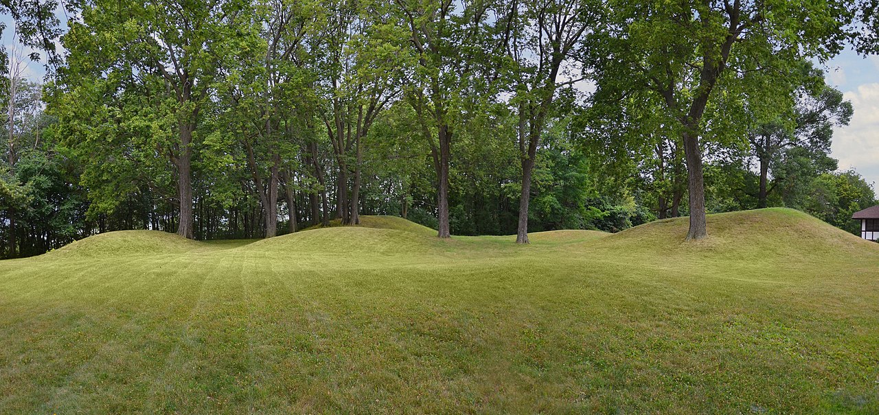 Effigy Mounds